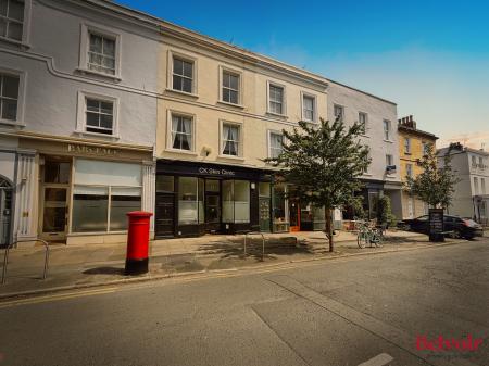 2 bedroom Flat to let in Great Norwood Street, Cheltenham, GL50