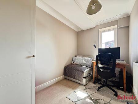2 bedroom Apartment to let in Brookbank Close, Cheltenham, GL50