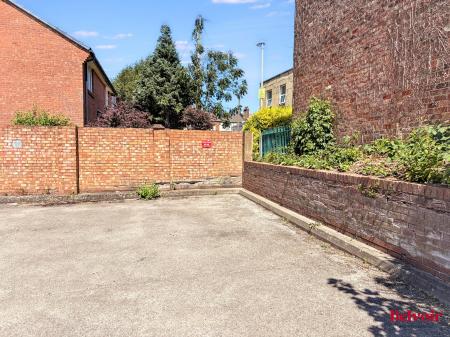 1 bedroom Maisonette for sale in St Annes Terrace, Cheltenham, GL52