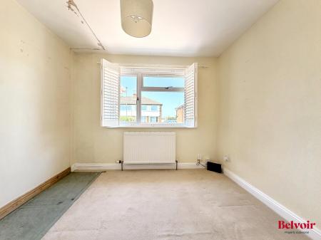 2 bedroom Semi-detached bungalow for sale in Lichfield Drive, Cheltenham, GL51