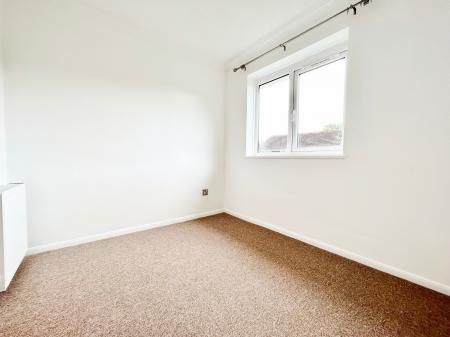 3 bedroom Semi-detached house to let in George Reddings Way, Cheltenham, GL51