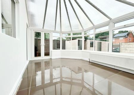 3 bedroom Semi-detached house to let in George Reddings Way, Cheltenham, GL51