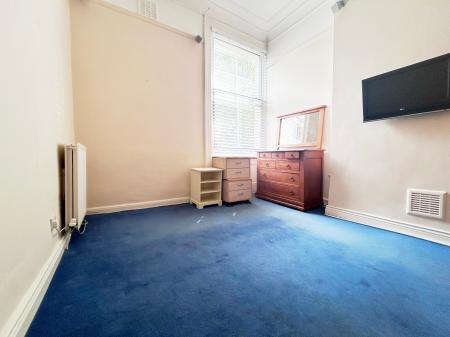 2 bedroom Apartment to let in Montpellier Street, Cheltenham, GL50