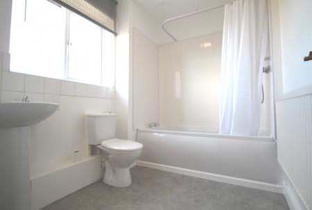 1 bedroom Flat to let in St Pauls Road, Cheltenham, GL50