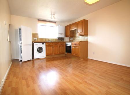 1 bedroom Flat to let in St Pauls Road, Cheltenham, GL50