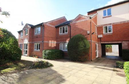 1 bedroom Flat to let in St Pauls Road, Cheltenham, GL50