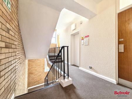 1 bedroom Apartment for sale in Lansdown Road, Cheltenham, GL50