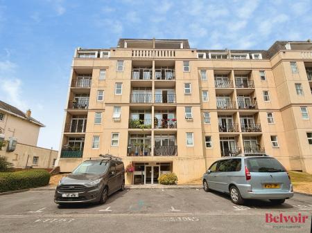 1 bedroom Apartment for sale in Lansdown Road, Cheltenham, GL50
