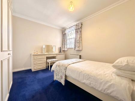 1 bedroom Apartment for sale in Lansdown Road, Cheltenham, GL50