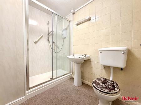 1 bedroom Apartment for sale in Lansdown Road, Cheltenham, GL50