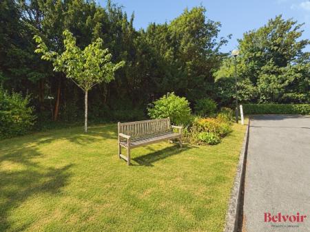 2 bedroom Flat to let in Lansdown Road, Lansdown, Cheltenham, GL50