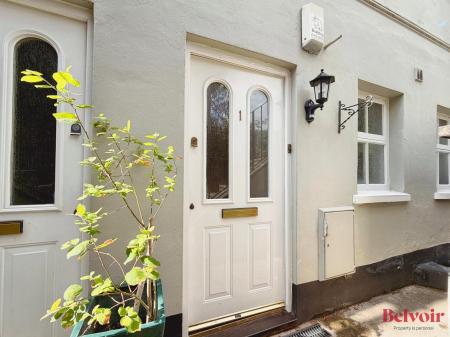 1 bedroom Apartment for sale in 21 Pittville Lawn, Cheltenham, GL52