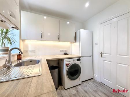 1 bedroom Apartment for sale in 21 Pittville Lawn, Cheltenham, GL52