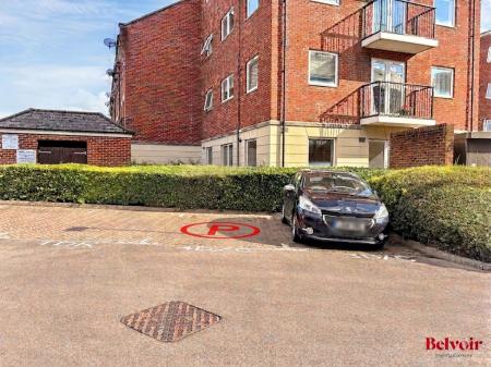2 bedroom Penthouse for sale in 57 Brookbank Close, Cheltenham, GL50