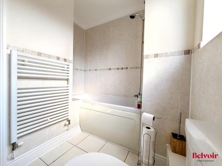 2 bedroom Penthouse for sale in 57 Brookbank Close, Cheltenham, GL50