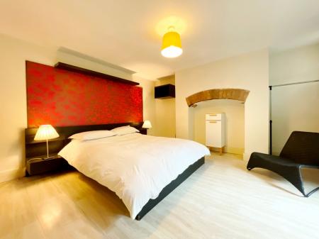 1 bedroom Apartment to let in Hewlett Road, Cheltenham, GL52