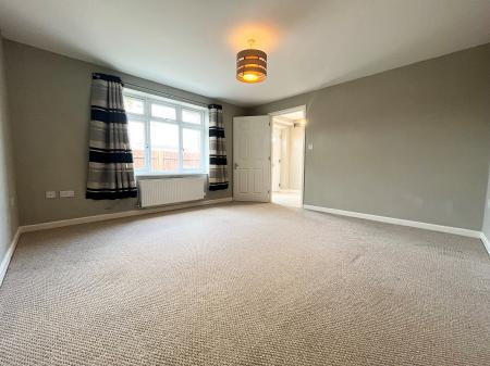 2 bedroom Detached house to let in Coltham Fields, Cheltenham, GL52