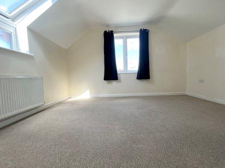 2 bedroom Detached house to let in Coltham Fields, Cheltenham, GL52