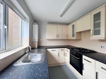 2 bedroom Terraced House to let in Somergate Road, Cheltenham, GL51