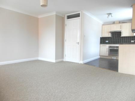 2 bedroom Flat to let in 31 St Pauls St. North, Cheltenham, GL50