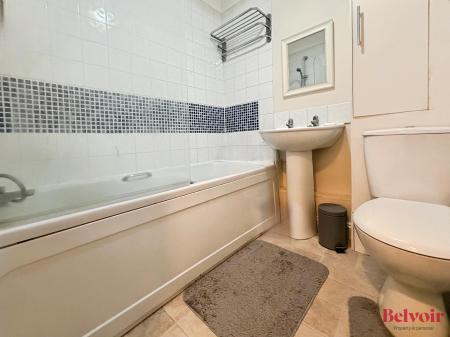 2 bedroom Flat to let in 31 St Pauls St. North, Cheltenham, GL50