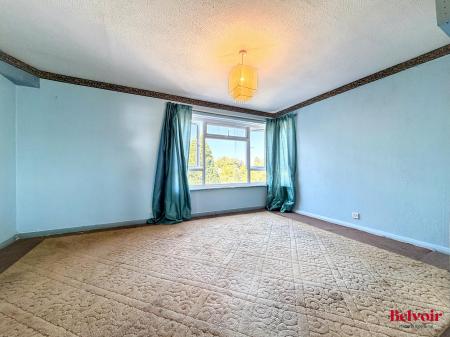 2 bedroom Apartment for sale in Pumphreys Road, Charlton Kings, Cheltenham, GL53