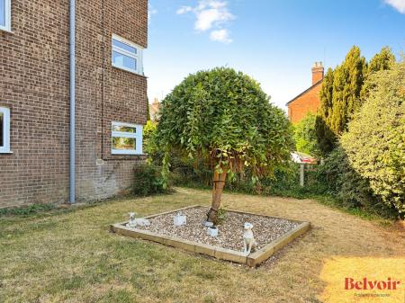 2 bedroom Apartment for sale in Pumphreys Road, Charlton Kings, Cheltenham, GL53