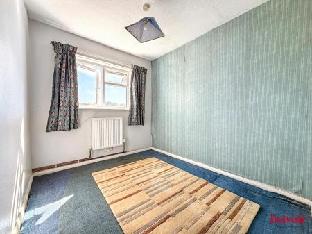 2 bedroom Apartment for sale in Pumphreys Road, Charlton Kings, Cheltenham, GL53