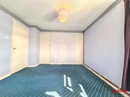 2 bedroom Apartment for sale in Pumphreys Road, Charlton Kings, Cheltenham, GL53