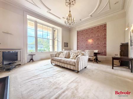 2 bedroom Apartment for sale in Malvern Road, Cheltenham, GL50