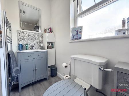 3 bedroom Terraced House to let in Sidney Street, Cheltenham, GL52