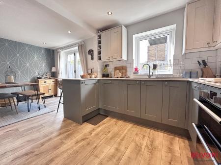 3 bedroom Terraced House to let in Sidney Street, Cheltenham, GL52