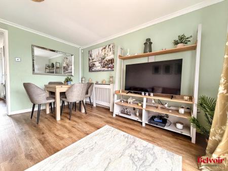 2 bedroom End of terrace house for sale in Meadow Lea, Cheltenham, GL52