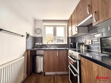 2 bedroom End of terrace house for sale in Meadow Lea, Cheltenham, GL52