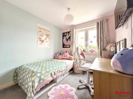2 bedroom End of terrace house for sale in Meadow Lea, Cheltenham, GL52
