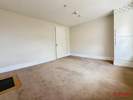1 bedroom Apartment to let in Clarence Street, Cheltenham, GL50