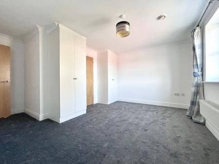 2 bedroom Apartment to let in 61 Brookbank Close, Cheltenham, GL50