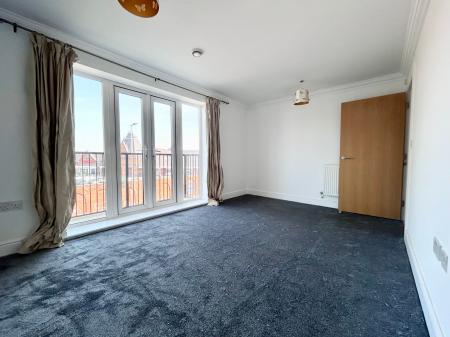 2 bedroom Apartment to let in 61 Brookbank Close, Cheltenham, GL50
