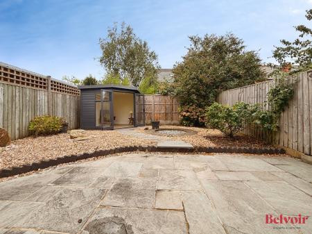 4 bedroom Semi-detached house for sale in Kensington Avenue, Cheltenham, GL50
