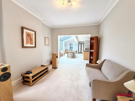 4 bedroom Semi-detached house for sale in Kensington Avenue, Cheltenham, GL50