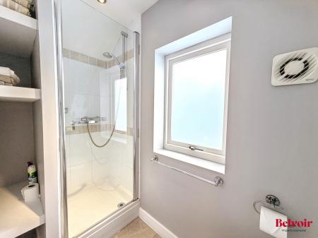 4 bedroom Semi-detached house for sale in Kensington Avenue, Cheltenham, GL50
