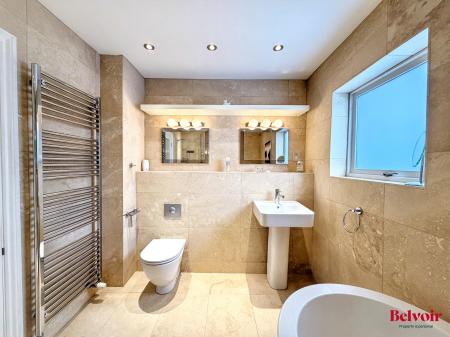 4 bedroom Semi-detached house for sale in Kensington Avenue, Cheltenham, GL50