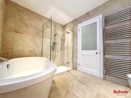4 bedroom Semi-detached house for sale in Kensington Avenue, Cheltenham, GL50