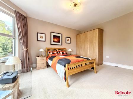 4 bedroom Semi-detached house for sale in Kensington Avenue, Cheltenham, GL50