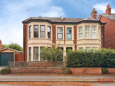 4 bedroom Semi-detached house for sale in Kensington Avenue, Cheltenham, GL50
