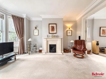 4 bedroom Semi-detached house for sale in Kensington Avenue, Cheltenham, GL50
