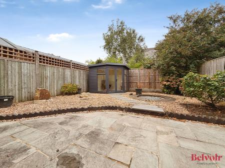 4 bedroom Semi-detached house for sale in Kensington Avenue, Cheltenham, GL50