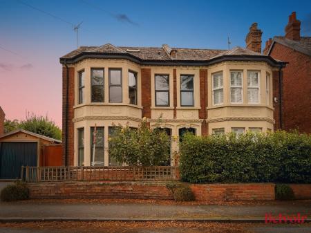 4 bedroom Semi-detached house for sale in Kensington Avenue, Cheltenham, GL50