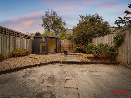 4 bedroom Semi-detached house for sale in Kensington Avenue, Cheltenham, GL50