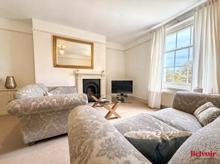 2 bedroom Apartment for sale in St Georges Road, Cheltenham, GL50